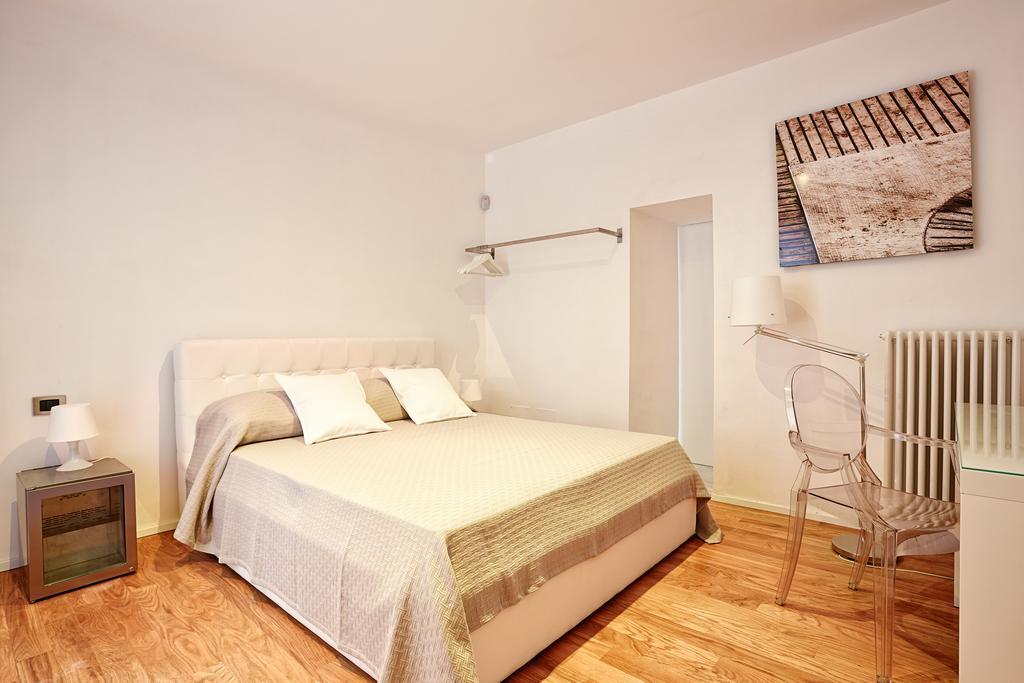 Suite Home Moncada Palermo Phòng bức ảnh